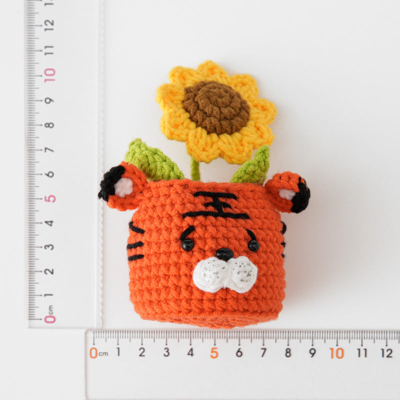 Handmade Car Ornaments Snowflake Yarn Crochet Animal Series Wool Potted Plants Little Sheep Tiger Duck Artificial Green Plants