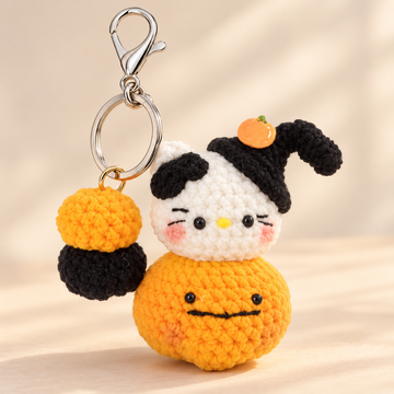 Crochet Halloween Cat & Pumpkin Keychain